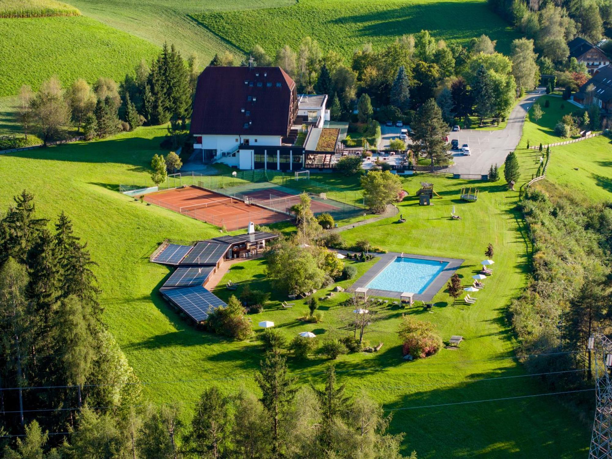 Royal Hotel Hinterhuber Riscone Exterior foto